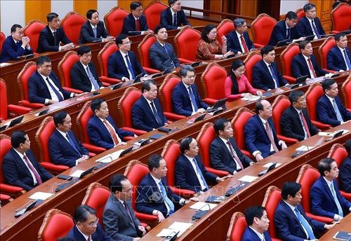 Các đại biểu tham dự phiên bế mạc Hội nghị lần thứ 3 Ban Chấp hành Trung ương Đảng khoá XIV. Ảnh: Dương Giang/TTXVN