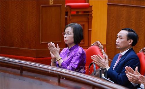 Các đại biểu tham dự phiên bế mạc Hội nghị lần thứ 3 Ban Chấp hành Trung ương Đảng khoá XIV. Ảnh: Dương Giang - TTXVN