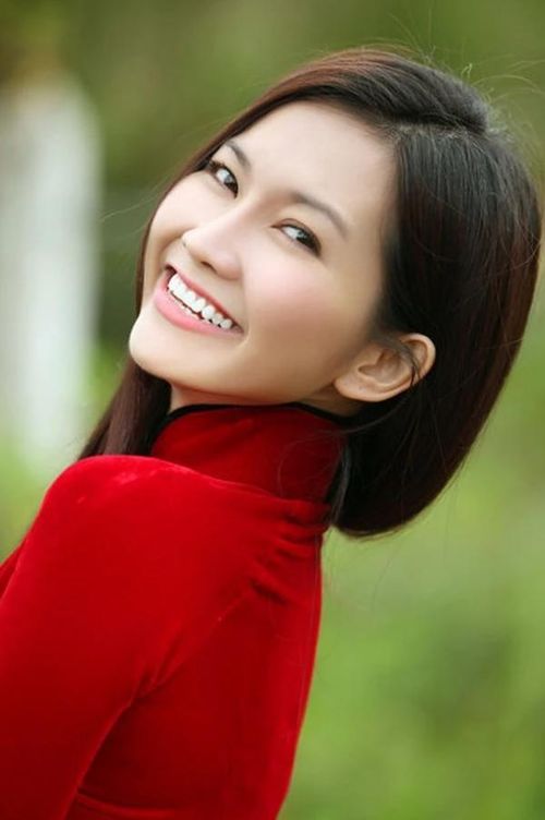 Nhiều khán giả bày tỏ mong muốn Kim Hiền sớm trở lại màn ảnh với một vai diễn phù hợp sau nhiều năm vắng bóng.