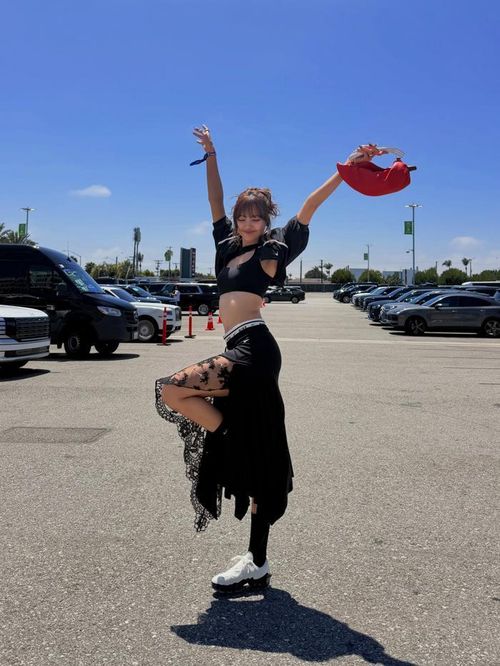 Lisa tiếp tục duy trì vị thế ngôi sao hàng đầu Kpop. (Nguồn: IGNV)