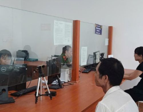 Mô hình được triển khai nhằm tạo điều kiện để người dân dễ dàng, thuận tiện tham gia đánh giá chất lượng phục vụ của cán bộ, chiến sĩ sau khi đến liên hệ công tác thông qua hình thức quét mã QR