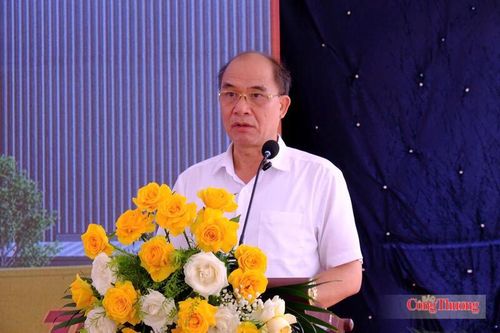 Phó Trưởng ban Quản lý các khu công nghiệp tỉnh Hưng Yên Lâm Đức Thuấn. Ảnh: Lê An