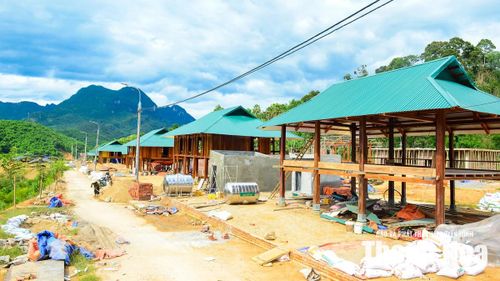 Các lô đất mặt tiền được bố trí hợp lý để tạo nên một không gian kiến trúc đặc trưng, vừa giữ gìn nếp sống xưa, vừa tạo tiền đề phát triển du lịch cộng đồng trong tương lai.
