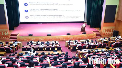 Toàn cảnh hội nghị tập huấn.