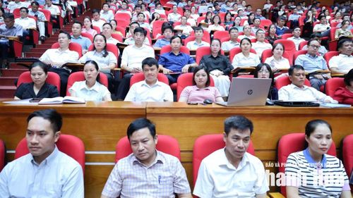 Đại diện các đơn vị dự hội nghị tập huấn.