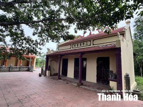 Đền thờ Ngũ vị đại vương Đương cảnh thành hoàng làng ở thôn Đường Thôn, xã Thiệu Quang - Di tích lịch sử văn hóa cấp tỉnh.