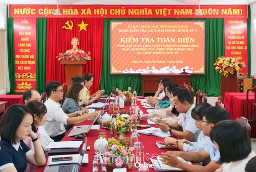 Quang cảnh buổi kiểm tra.
