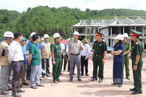 Đồng chí Chủ tịch UBND tỉnh chỉ đạo tại buổi kiểm tra