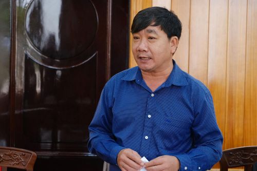 Ông Trần Tuấn Kiệt, Phó Giám đốc Trung tâm Phát triển quỹ đất tỉnh Lâm Đồng phát biểu tại buổi làm việc