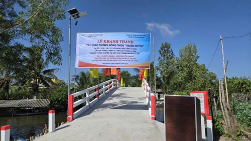 Chính thức khánh thành và đưa vào sử dụng cây cầu giao thông nông thôn mới với tổng kinh phí xây dựng 310 triệu đồng.