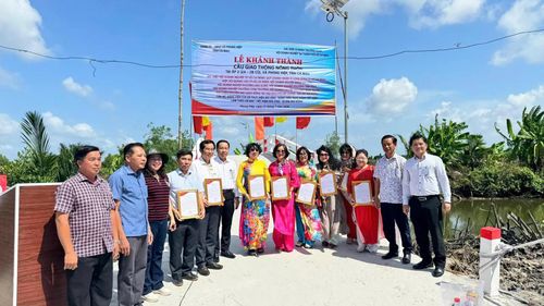 Sự kết nối chặt chẽ giữa chính quyền địa phương, các hiệp hội doanh nghiệp, lực lượng y tế cùng các nhà hảo tâm đã lan tỏa mạnh mẽ những giá trị nhân ái, chung tay xây dựng cộng đồng ngày càng phát triển bền vững.