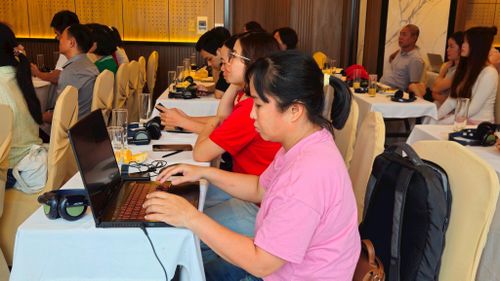 Quang cảnh buổi tập huấn Từng bước chuyển đổi sinh kế bền vững ngày 24-7-2026. Ảnh: Ánh Dương