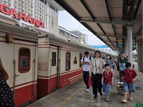 Hệ thống đường sắt của Hà Nội sẽ tích hợp với hệ thống đường sắt Quốc gia. Ảnh: Thanh Thúy
