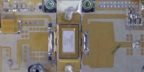 Mỗi bộ khuếch đại công suất cao có thể tạo ra 800 watt. Ảnh: Journal of Microwaves.