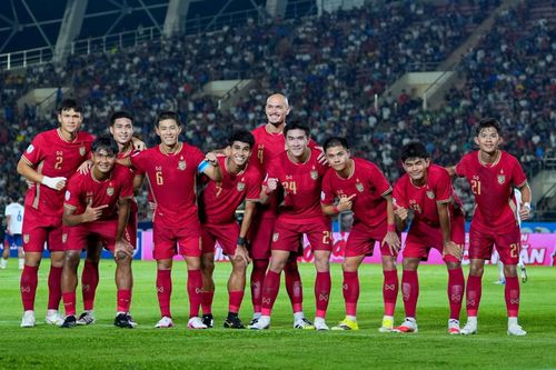 Thái Lan hoàn toàn làm chủ thế trận dù đá trên sân khách.