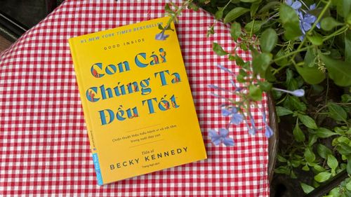 Sách Con cái chúng ta đều tốt của tác giả Becky Kennedy.