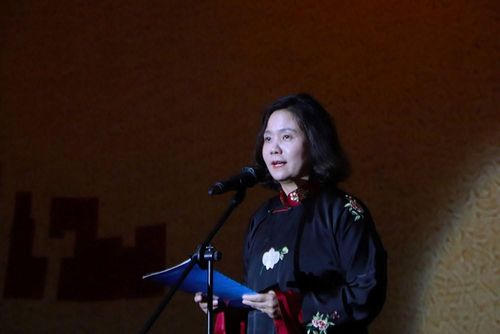 Phó Giám đốc Sở VHTT Hà Nội Lê Thị Ánh Mai kỳ vọng các chương trình nghệ thuật mang thương hiệu Hà Nội sẽ trở thành những sản phẩm văn hóa đặc trưng, góp phần quảng bá hình ảnh Thủ đô
