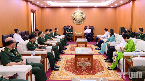Đoàn công tác Bộ tư lệnh Bộ đội Biên phòng thăm, chào xã giao lãnh đạo Tỉnh ủy Điện Biên.