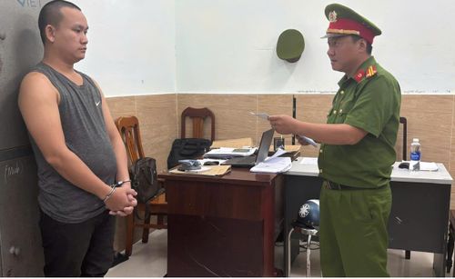 Đối tượng Lê Cảnh Hòa bị khởi tố, bắt tạm giam.