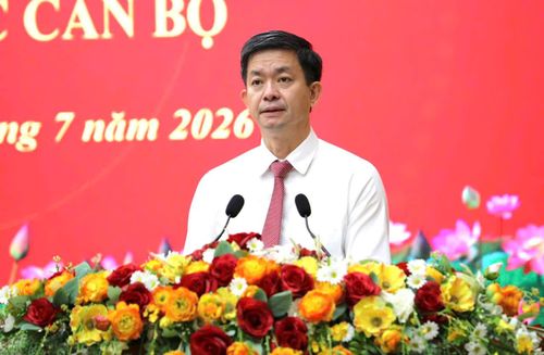 Đồng chí Lê Quang Tùng phát biểu nhận nhiệm vụ