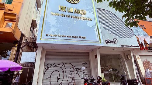 Cửa hàng Thực Lan Diamond trên đường Võ Văn Tần, phường Bàn Cờ, TPHCM đóng cửa trong ngày 25-7. Ảnh: HẠNH NHUNG