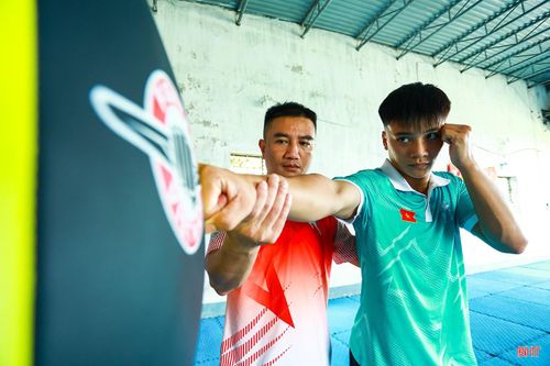 Muay Thái Hà Tĩnh trưởng thành trong gian khó, sự nỗ lực và đam mê của các VĐV.
