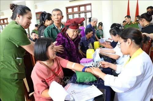 Điểm lấy mẫu tại phường Điện Biên Phủ có đông thân nhân liệt sĩ cần lấy mẫu nhất với 141 thân nhân.