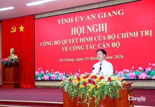 Tân Bí thư Tỉnh ủy An Giang Lê Quang Tùng phát biểu nhận nhiệm vụ