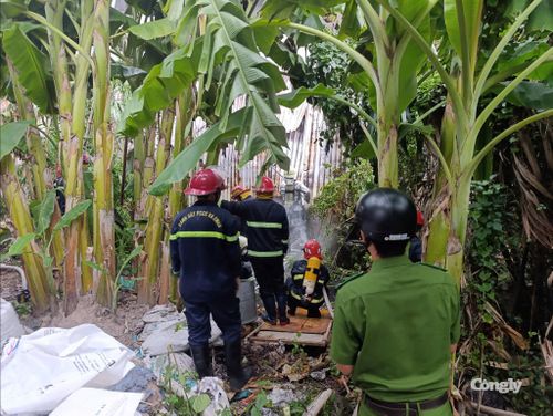Lực lượng triển khai chữa cháy.
