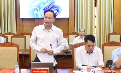  Phó Chủ tịch UBND tỉnh Phạm Văn Thịnh trân trọng cảm ơn các ý kiến đóng góp Đoàn khảo sát. 