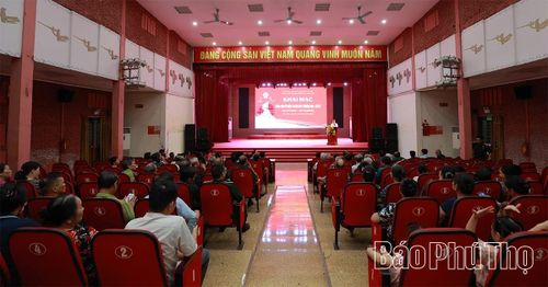 Rạp chiếu phim Hòa Phong triển khai tuần phim nhằm khơi dậy tinh thần yêu nước của các tầng lớp Nhân dân. 