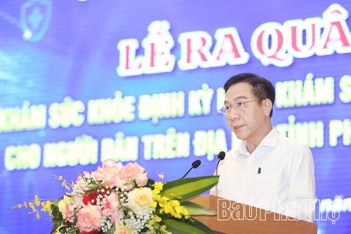 Lãnh đạo Sở Y tế báo cáo kế hoạch triển khai khám sức khỏe toàn dân giai đoạn 2026 - 2030.