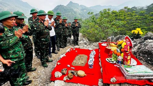 Tìm thấy các anh trên các điểm cao xã Thanh Thủy.