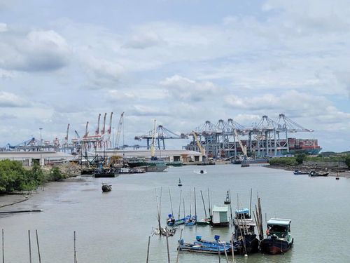 Hệ thống cảng biển tại khu vực cảng Cái Mép hiện hữu. Ảnh: Quang Phương