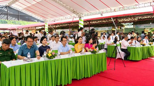 Quang cảnh chương trình. Ảnh: Thảo Anh