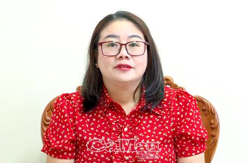 Bà Trần Yến Hòa, Phó Giám đốc Sở Nội vụ tỉnh Cà Mau, cho biết: Mục tiêu xuyên suốt của tỉnh là phát triển thị trường lao động theo hướng hiện đại, tạo nhiều việc làm có chất lượng, nâng cao thu nhập và bảo đảm an sinh xã hội.