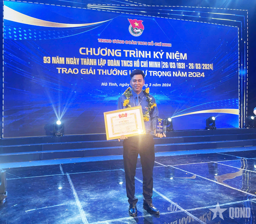 Anh Huỳnh Minh Phát nhận Giải thưởng Lý Tự Trọng năm 2024. Ảnh do nhân vật cung cấp