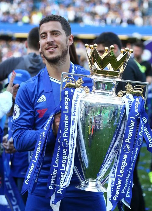  Eden Hazard: Chelsea thu tổng cộng khoảng 150 triệu bảng từ Real Madrid sau khi các điều khoản thưởng được kích hoạt trong thương vụ năm 2019. Giá trị hiện tại của tiền vệ người Bỉ được Valuball nâng lên 245 triệu bảng, dù sự nghiệp tại Tây Ban Nha của anh đang bị phủ bóng bởi chấn thương. Ảnh: Getty. 