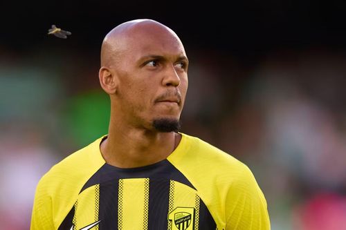  Fabinho: Fabinho hết hạn hợp đồng tại CLB Al-Ittihad. Ngay sau chiến dịch World Cup 2026, cựu sao Liverpool ráo riết tìm bến đỗ mới. Nguyện vọng của Fabinho là trở lại châu Âu thi đấu ở một môi trường đỉnh cao, nhưng không dễ để điều này xảy ra. 