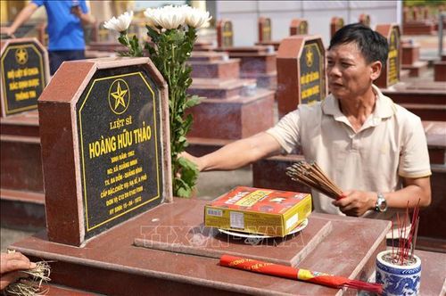 Ngày 15/4/1972, Hạ sĩ Hoàng Hữu Thảo đã anh dũng hy sinh khi chưa tròn 20 tuổi, khép lại tuổi thanh xuân giữa chiến trường khốc liệt để lại phía sau những trang nhật ký thấm đẫm lý tưởng, tình đồng đội và khát vọng hòa bình.