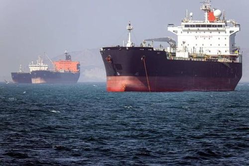 Eo biển Hormuz, một điểm thắt cổ chai hẹp giữa Iran và Oman, nối liền vùng Vịnh với các tuyến vận tải biển toàn cầu, vận chuyển khoảng 1/5 lượng dầu mỏ của thế giới và một phần đáng kể lượng phân bón, nguyên liệu thô xuất khẩu. (Ảnh tư liệu/AFP qua Arabnews,)