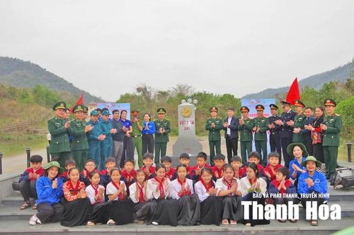 Cột mốc 281 là “địa chỉ đỏ” trong công tác tuyên truyền về biên giới quốc gia.