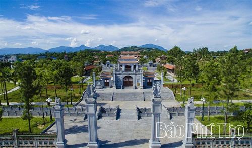 Được kế thừa từ Văn miếu phủ Tam Đới xưa, công trình là nơi tôn vinh các bậc tiên thánh, tiên hiền, danh nho khoa bảng, đồng thời là biểu tượng của truyền thống trọng học, trọng hiền tài đã được gìn giữ qua nhiều thế kỷ.