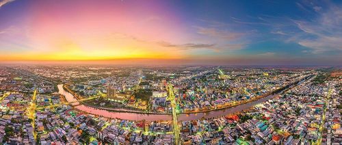 Hoàng hôn trên sông Bạc Liêu.