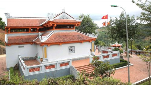  Đền tưởng niệm các anh hùng liệt sĩ Trường Sơn - Đường 20 Quyết Thắng, trọng điểm Cà Roòng - ATP. Ảnh: Đoàn Quý 