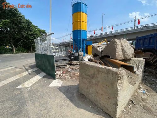 Sau khoảng 9 tháng kể từ ngày khởi công, nhiều hạng mục của dự án đã dần thành hình. Kết cấu hầm, đường dẫn và một số hạng mục hạ tầng kỹ thuật đang được triển khai theo từng giai đoạn.