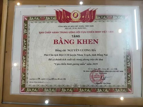 Rời binh nghiệp, ông Nguyễn Lương Hà luôn tận tụy với công tác cựu chiến binh tại những nơi ông đã sống.