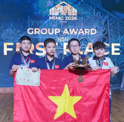 Học sinh Trường Tiểu học, THCS và THPT Ngôi Sao Hoàng Mai góp mặt vào thành công chung của đội tuyển.