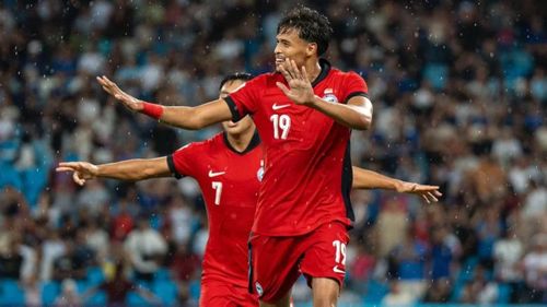  Ilhan Fandi sẽ đá chính để tăng cường hỏa lực cho Singapore. 