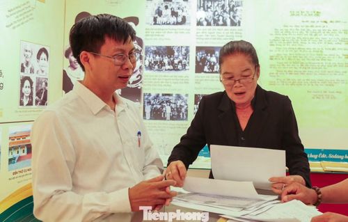 Ông Lâm Trường Định - Giám đốc Trung tâm Lưu trữ lịch sử tỉnh Gia Lai - cho biết, phần lớn các hồ sơ thuộc về những cán bộ tập kết từ năm 1954 rồi trở lại miền Nam tham gia kháng chiến. Do điều kiện lúc bấy giờ, thông tin liên lạc hạn chế, nhiều người xa gia đình trong thời gian dài, thân nhân đã mất hoặc thất lạc... khiến việc xác minh để trao trả còn gặp nhiều khó khăn.